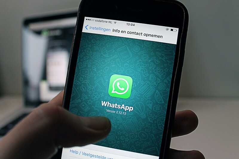 Install WhatsApp Via Uptodown